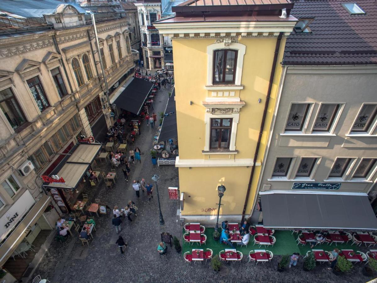 Color Apartments Old Town Center Bukarest Exteriör bild
